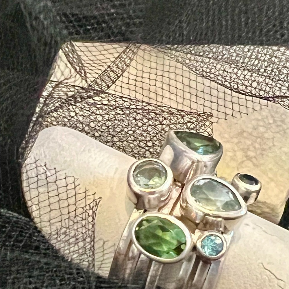 Janice Girardi, stackable rings - Picture 4 of 11